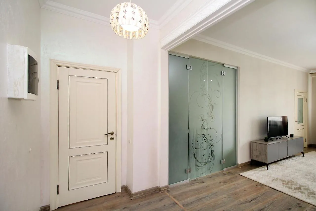 Apartment 2-Х Комн. Уютная Квартира Жк Шахристан Almaty Kazakhstan